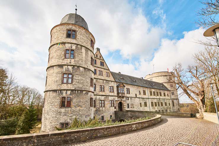 Professionelle Räume und Equipment – zu günstigen Tagungspauschalen. z.B. in der Wewelsburg