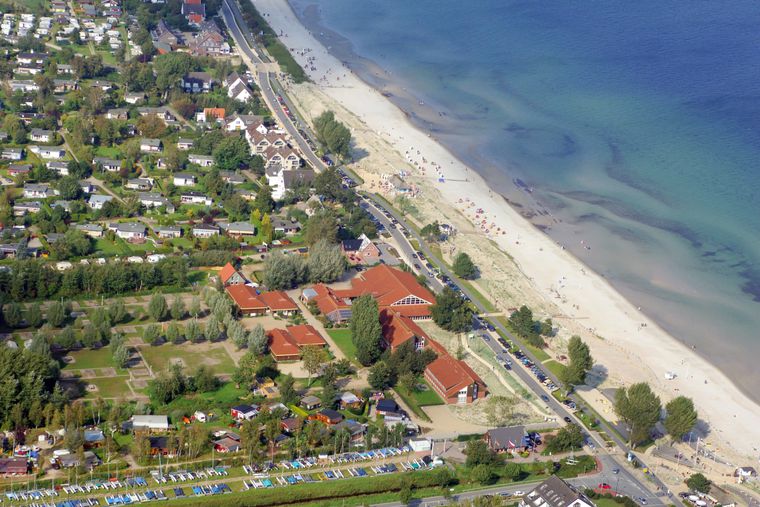 Luftbild Jugendherberge Scharbeutz am Strand