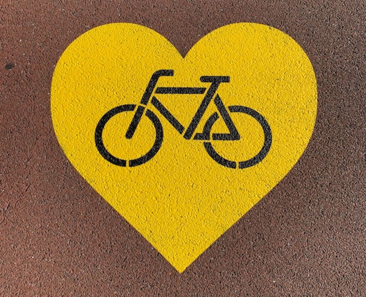 Herz mit Fahrrad