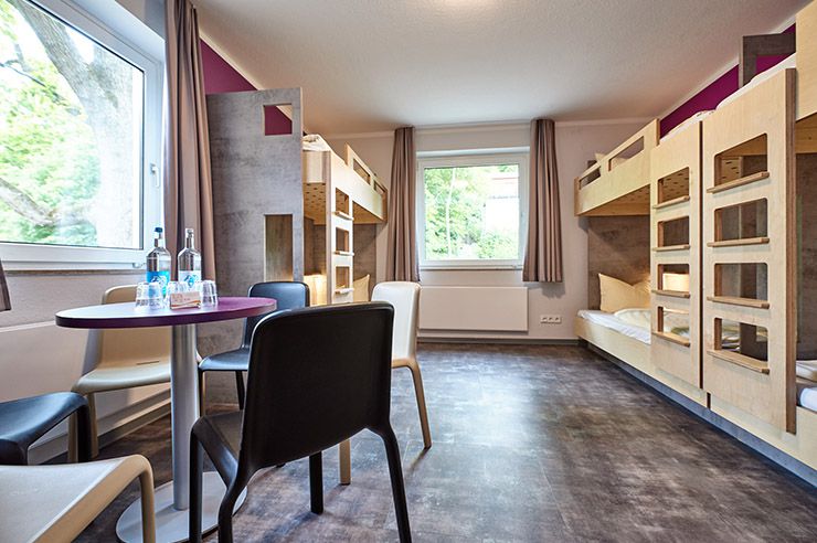 Hotelzimmer Osnabrück Einrichtung Stühle