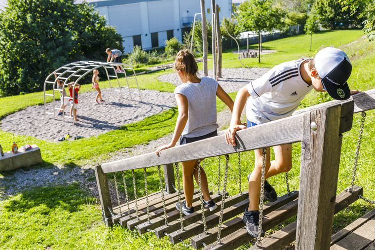 Aktiv Parcours auf dem Außengelände der Sport|Jugendherberge