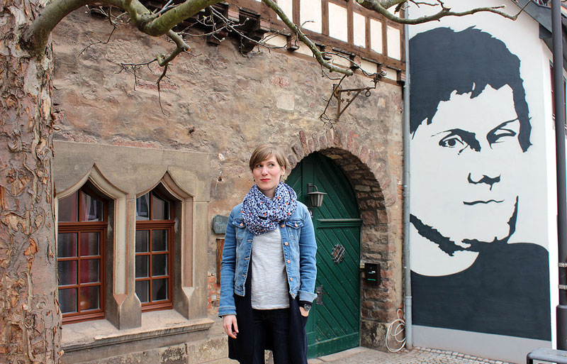 Sandra in Eisenach im Urlaub in der Jugendherberge