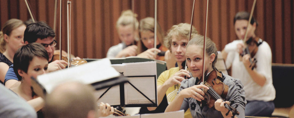 Orchesterprobe in der Jugendherberge Lindlar.