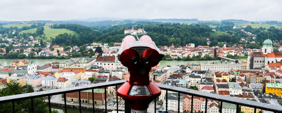 Blick auf die Passauer Altstadt und das Dreiflüsseeck