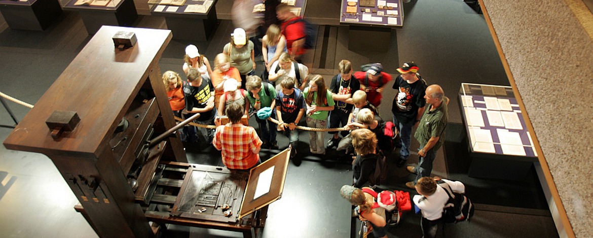 Schüler im Gutenberg-Museum
